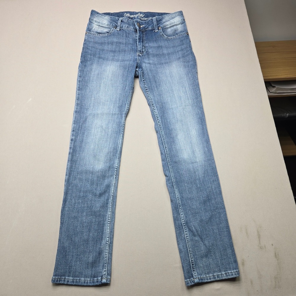 Wrangler Straight Leg Jeans Stretch Medium Wash Denim Blue Womens Size 7 x 32